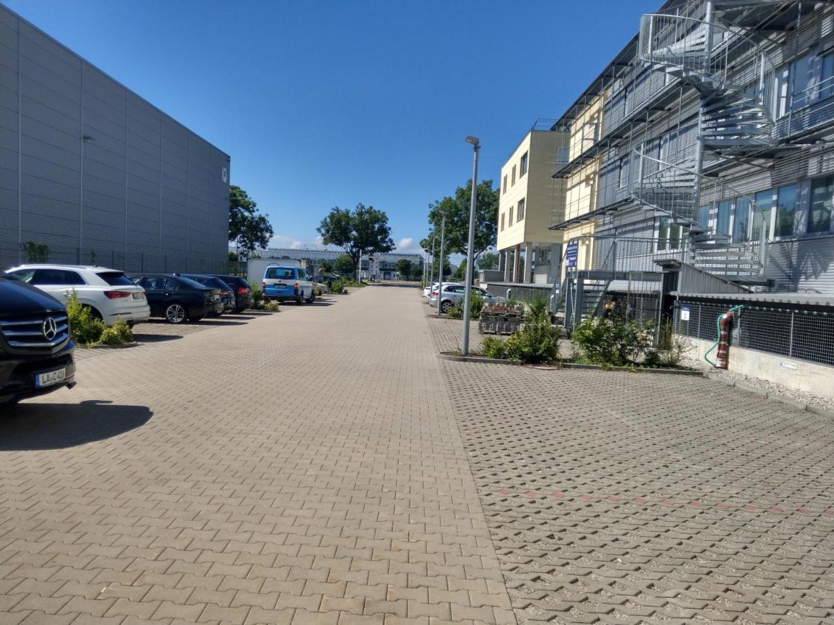 Airport Park Hotel Muc Халльбергмос Экстерьер фото